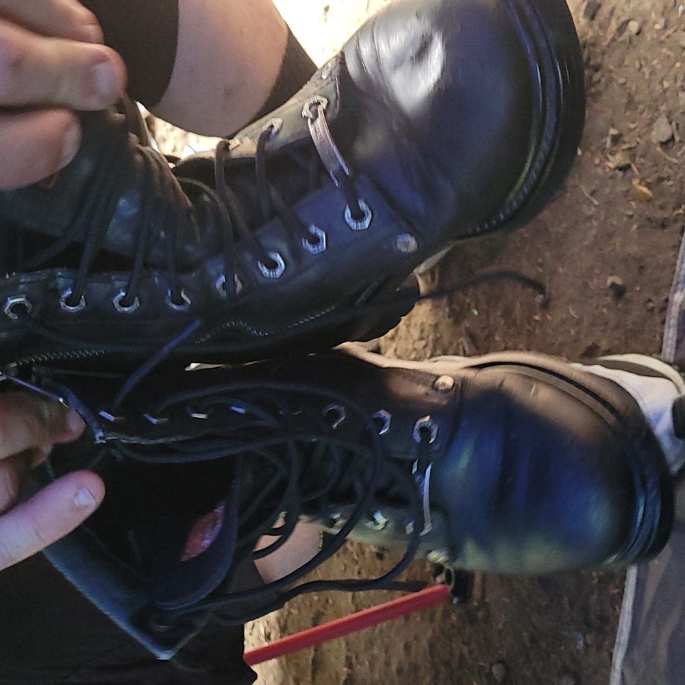 Women's Harley Davidson boots size 6
